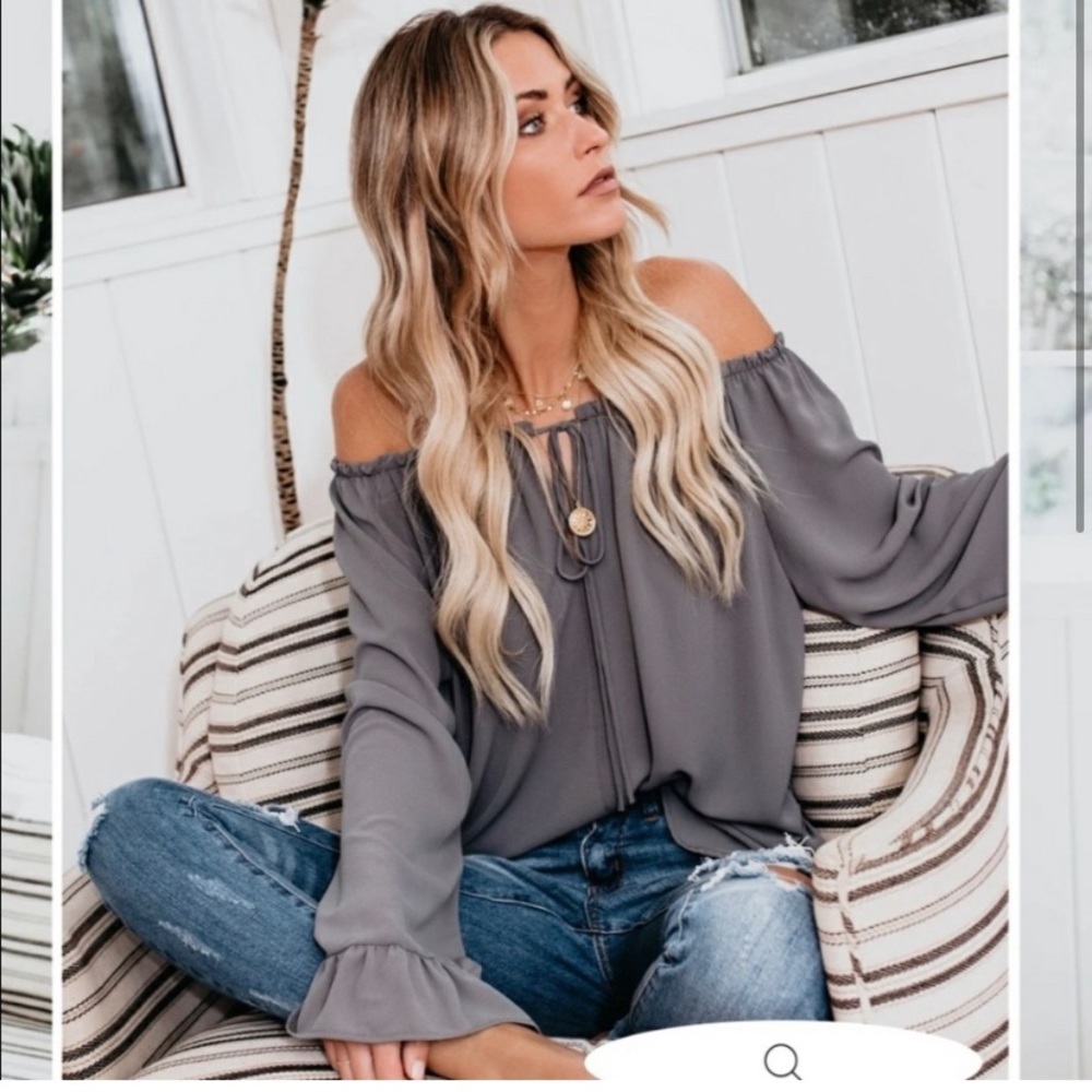 Vici Off the shoulder Blouse